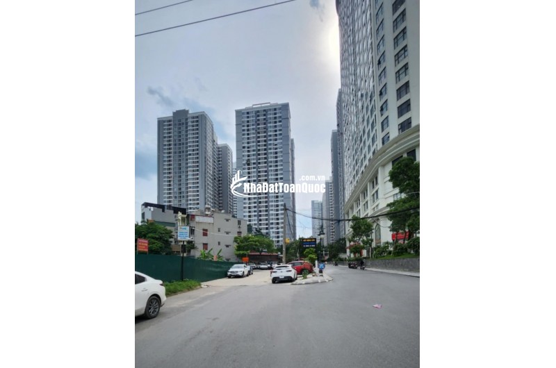 NHÀ ĐẸP Lĩnh Nam 50m2, 4 Tầng, Sổ Đỏ, Giá TỐT - Gọi Xem Ngay!